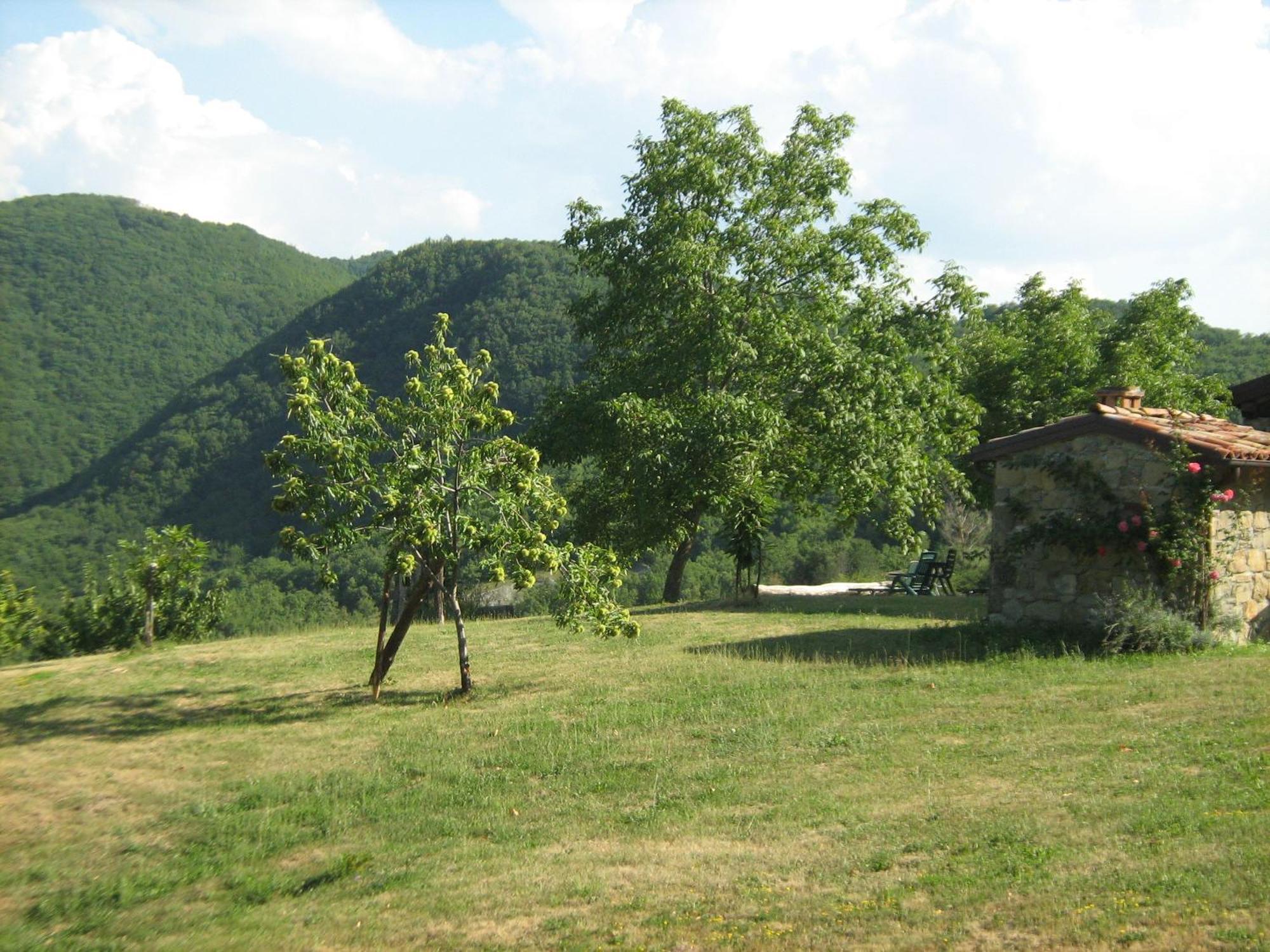 Willa La Piana Dei Castagni Castel dʼAiano Zewnętrze zdjęcie